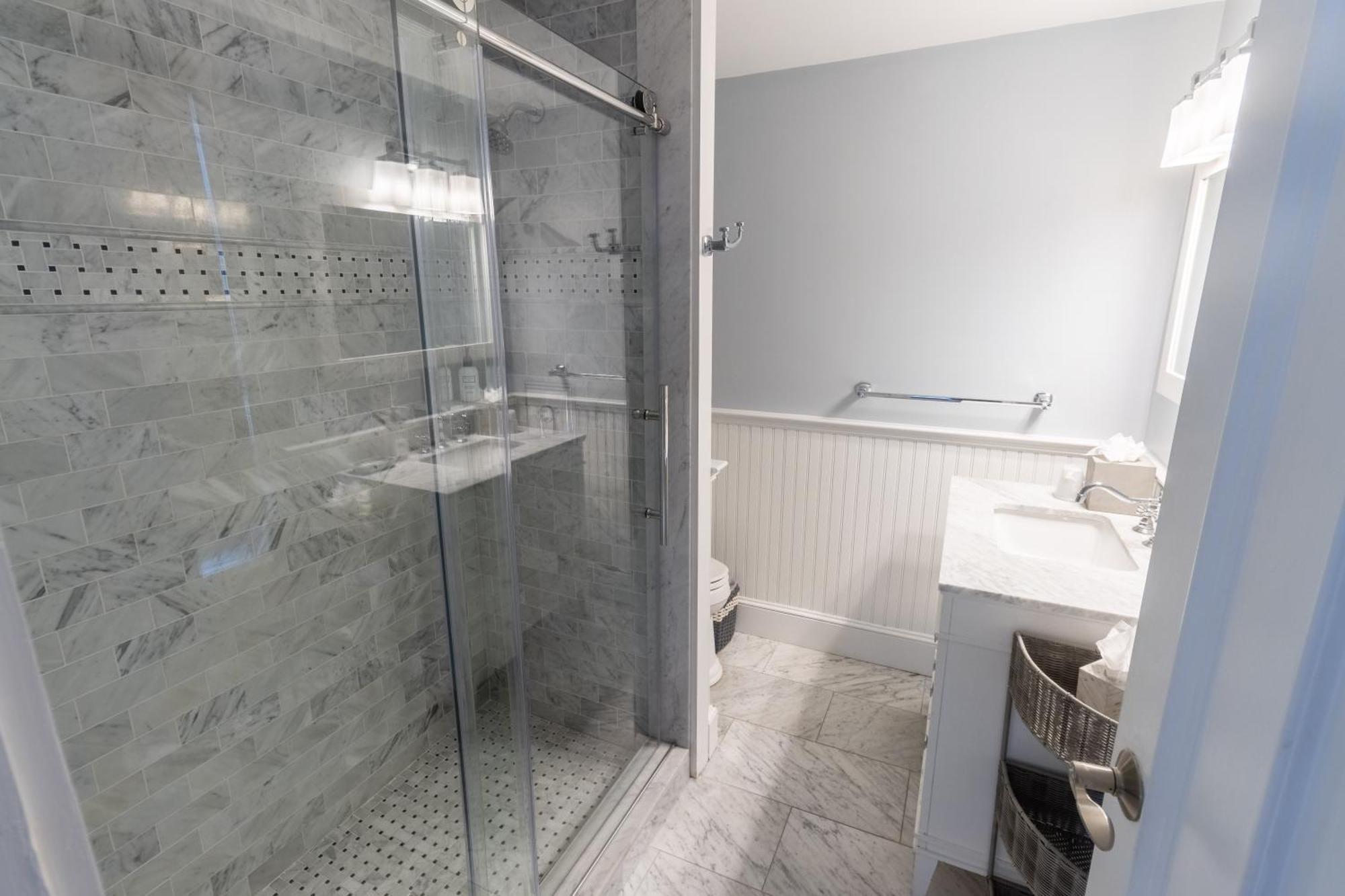 Queen Room with Balcony,1623652159:JPEG