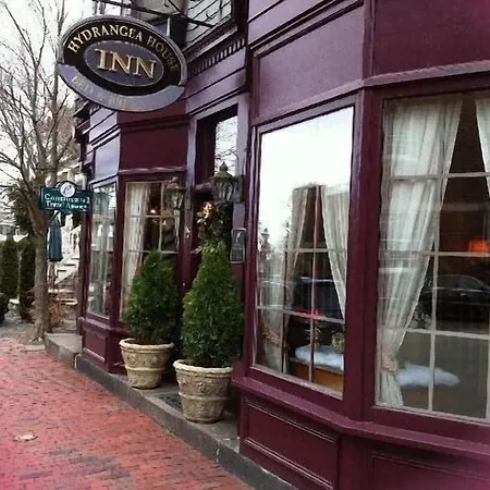 Hydrangea House Inn-2