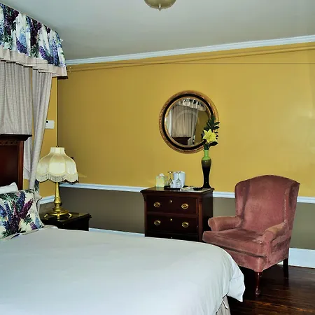 Bellevue Manor-2