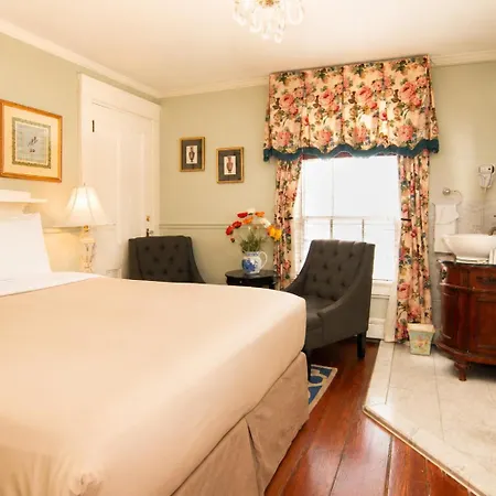 Inn On Bellevue (Adults Only)-3