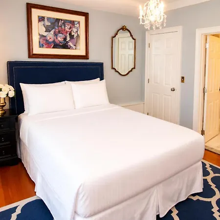 Inn On Bellevue (Adults Only)-2