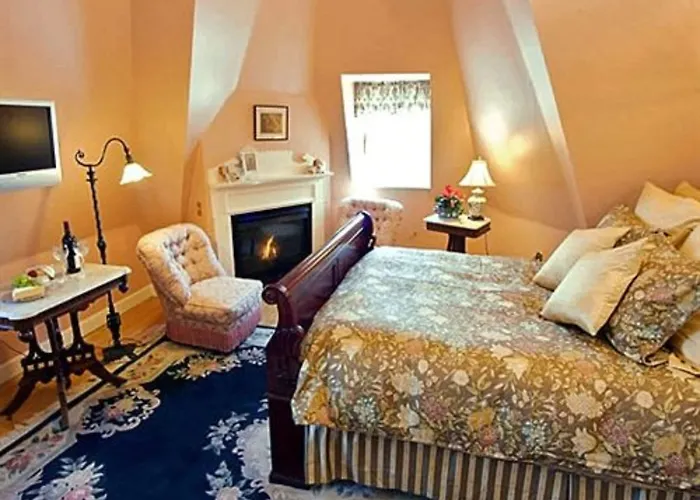 Kid friendly hotel Sarah Kendall House