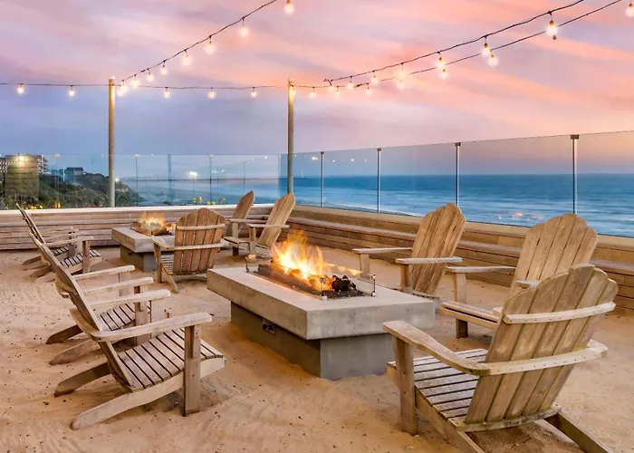Golf hotels Elizabeth Oceanfront Suites, An Ascend Collection